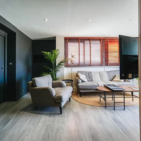 Daire Cleo Keyweek With Terrace Sea Views Swimming Pool